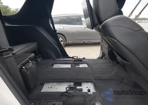 2023 Cadillac Escalade 2Wd Sport Platinum from USA, damaged, VIN 1GYS3GKL3PR121637